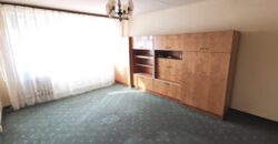 Kecskemét Széchenyivárosban NYÍLÁSZÁRÓCSERÉLT, FŰTÉSKORSZERŰSÍTETT, 2 szobás lakás